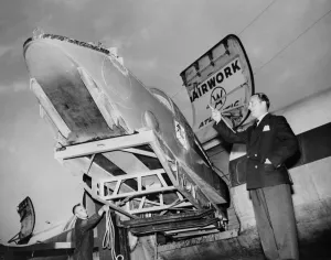 Donald Campbell-Blue Bird-Hydroplane-218904 Donald Campbell-Blue Bird-Hydroplane-218904