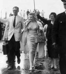 Marilyn Monroe and Arthur Miller Arrive at London Airport Marilyn Monroe and Arthur Miller Arrive at London Airport