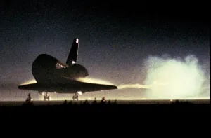 Kennedy Space Center Florida Prints: Us-Space Shuttle Lands