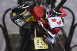 Ukraine-Love-Padlocks Ukraine-Love-Padlocks