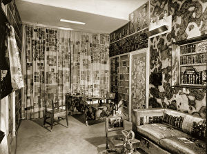 An apartment designed by Fornasetti, 1950s (b/w photo) An apartment designed by Fornasetti, 1950s (b/w photo)