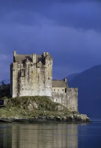 Eilean Donan Castle Print, Loch Duich, Scotland