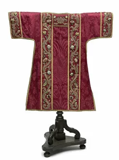Images Dated 3rd October 2006: Chasuble (textile)