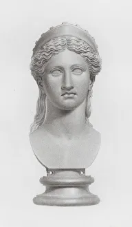 Hera or Juno, ancient Greco-Roman marble sculpture (engraving) Hera or Juno, ancient Greco-Roman marble sculpture (engraving)