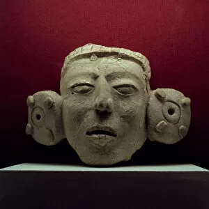 Images Dated 7th September 2006: Mask, 500-900 AD (plaster)