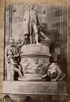 Monument to Vice Admiral Horatio Nelson (photo) Monument to Vice Admiral Horatio Nelson (photo)