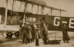 Passengers embarking for Paris by an Imperial Airways craft (sepia photo) Passengers embarking for Paris by an Imperial Airways craft (sepia photo)