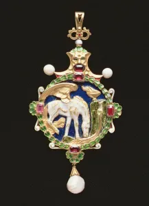 Pegasus pendant containing miniature of Miss Edith Emily Cooper, closed Pegasus pendant containing miniature of Miss Edith Emily Cooper, closed