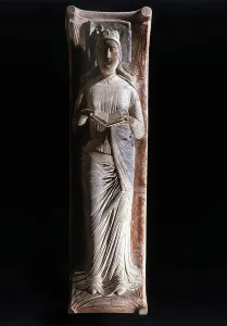 Medieval Architecture Photography Prints: Eleonore de Guyenne, 1122 - 1204)