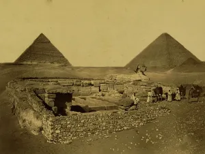 Egyptian Archeological Sites Prints: Pyramids of Cheops and Cheffreu, the Sphinx and the temples of Cheffreu. 1880 (photo)
