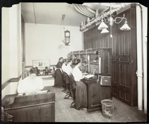 Women working at the switchboard at the Metropolitan Life Insurance Co Women working at the switchboard at the Metropolitan Life Insurance Co