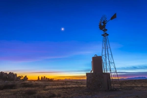 Crescent moon beside Mars and above Venus, framed by a windmill, New Mexico Crescent moon beside Mars and above Venus, framed by a windmill, New Mexico