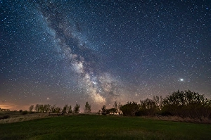 Milky Way Night Sky Prints: Jupiter (right), Saturn (centre) and Mars (left) along the summer ecliptic