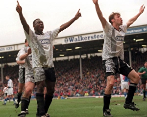Daniel Amokachi and Duncan Ferguson celebrate Daniel Amokachi and Duncan Ferguson celebrate