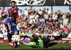 Images Dated 21st April 2007: West Ham United v Everton Robert Green saves from James Beattie