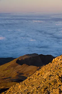 Crater of Pico Viejo / Chaorra Mountain (2, 909m) from the summit of the Teide volcano Crater of Pico Viejo / Chaorra Mountain (2, 909m) from the summit of the Teide volcano