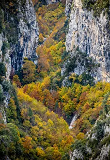 Escuain Canyon, Autumm, Ordesa National Park, Pyrenees, Aragon, Spain Escuain Canyon, Autumm, Ordesa National Park, Pyrenees, Aragon, Spain