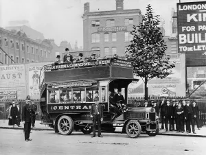 Old London Transport Prints: 1908 Leyland bus, (c1908?)