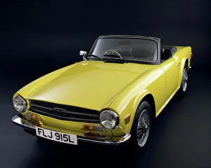 Classic British Cars Prints: 1973 Triumph TR6. Creator: Unknown