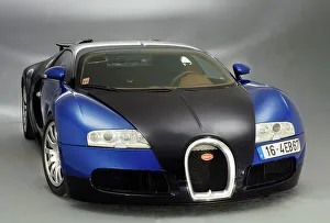 Bugatti Veyron Prints: 2003 Bugatti Veyron