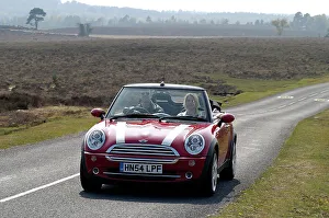Vintage Road Transport Images Prints: 2004 Mini Cooper Convertible