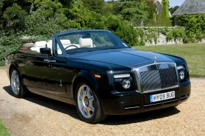 Luxury Convertible Cars Prints: 2009 Rolls Royce Phantom Drophead Coupe