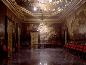 Heritage Images Print: Opulent Room with Classical Ambiance