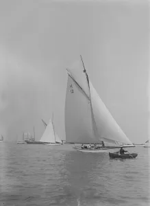 The 8 Metre Class The Truant (H12) sailing close-hauled. Creator: Kirk & Sons of Cowes The 8 Metre Class The Truant (H12) sailing close-hauled. Creator: Kirk & Sons of Cowes