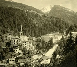 Black And White Austria Images Prints: Bad Gastein, Austria, c1935. Creator: Unknown