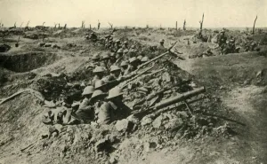 Frank A Mumby Book Collection Prints: British troops awaiting the order to attack