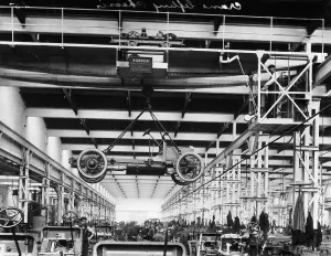 Daimler Chassis Shop Print, 1911-1914: Factory Floor Transport