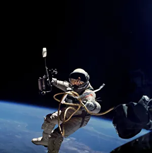 Space Exploration History Prints: Ed White performs first U. S. spacewalk, 1965. Creator: James A McDivitt