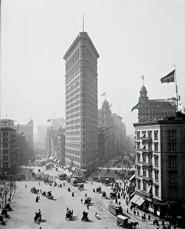 Flatiron Building NYC Prints: Flatiron Building, New York, N.Y. between 1902 and 1910. Creator: Unknown