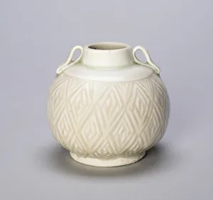 Globular Loop-Handled Jar with Diamond Pattern Print, 10th/11th century