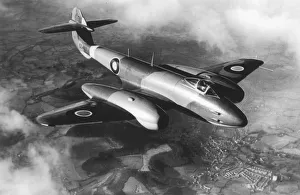 WWII Fighter Aircraft Prints: Gloster Meteor