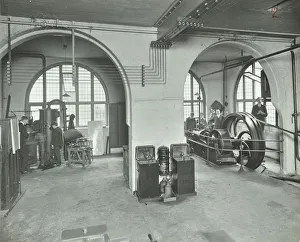 London County Council Photographs Prints: Mechanical laboratory, Battersea Polytechnic, London, 1912
