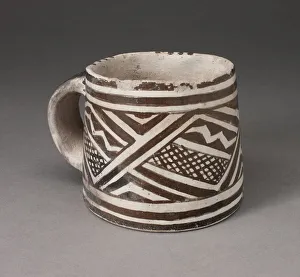 Native American Heritage Art Prints: Mug with Interlocking Geometric Pattern with Zigzag Motifs and Crosshatching, 1100 / 1275