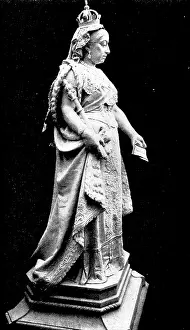 British Royal Portraits Prints: New statue of the Queen at Brighton, 1898. Creator: Unknown