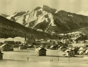 Karwendel Range Prints: Seefeld in Tirol, Austria, c1935. Creator: Unknown