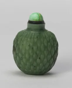 Qing Dynasty Spade-Shaped Snuff Bottle Print, 1770-1850
