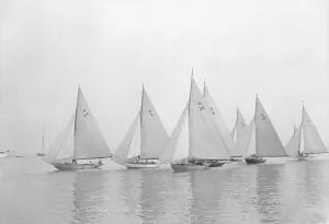 Bermuda Rigged Sailboats Prints: Start of W Class race: Squirrel (3), Jadi (26), Diana (8), Emerald (27), Melody (28), 1931