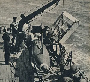Royal Navy Fleet Prints: Out Sweep 1943