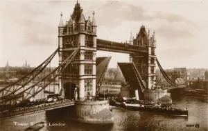 British Civil Engineering Prints: Tower Bridge, London, c1910