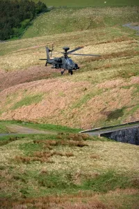 Images Dated 2009 October: Apache Helicopter Print - Army Air Corps Training