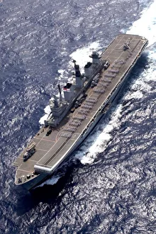 Images Dated 2006: England Expects Print: HMS Illustrious Flight Deck Message