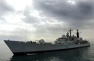 HMS EDINBURGH D97 on patrol in the Northern Arabian Gulf. 08/03/2003 HMS EDINBURGH D97 on patrol in the Northern Arabian Gulf. 08/03/2003