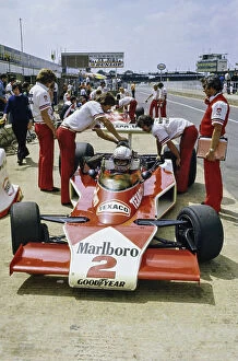 Images Dated 19th July 1975: 1975 British GP