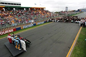 Images Dated 7th March 2004: 2004 Australian Grand Prix - Sunday Race, 2004 Australian Grand Prix Albert Park, Melbourne