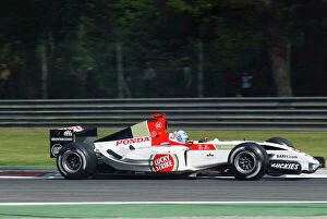 Images Dated 2nd September 2004: 2004 Formula One Testing Monza, Italy. 1st September 2004. Anthony Davidson, BAR Honda 006, action