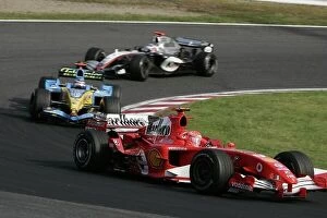 Images Dated 9th October 2005: 2005 Japanese Grand Prix Sunday Race, Suzuka, Japan . 9th October 2005 Michael Schumacher